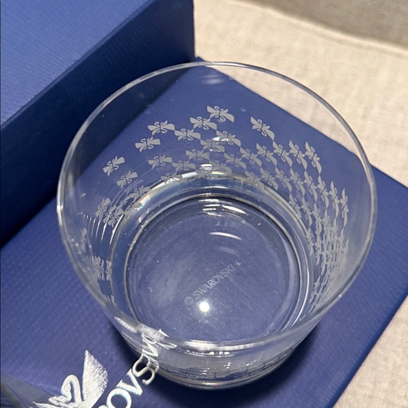Swarovski Glasses/ Whiskey Glasses/ Tumblers- Set of 2 - Picture 4 of 10